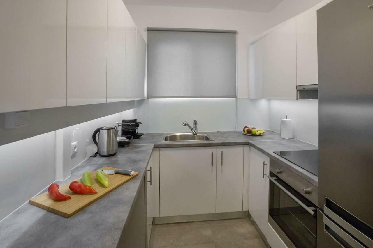 Charming Apartment Few Steps From Acropolis By Ghh 아테네 외부 사진
